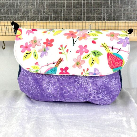 Handmade Upcycled Denim Small Magnetic Flap Shoulder/Crossbody Bag - Picture 2 of 12